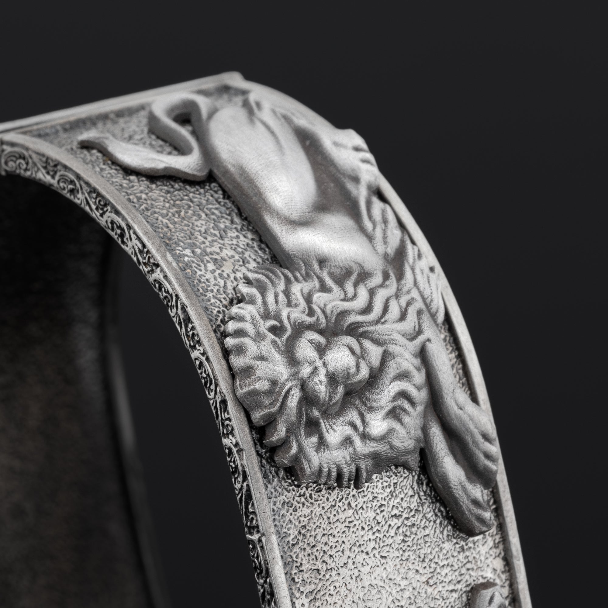 Men’s Sterling Silver Lion Bracelet – Bold Handcrafted Cuff with Reclining Lion Motifs